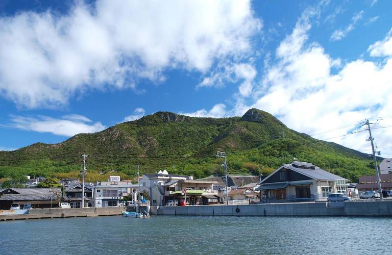瀬戸内海の島山を楽しもう！皇踏山ハイキング in 小豆島(外部リンク)