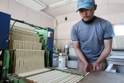 小豆島手延べそうめん館　－工場見学－