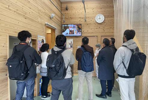 箸分け体験・見学 　―銀四郎麺業株式会社―